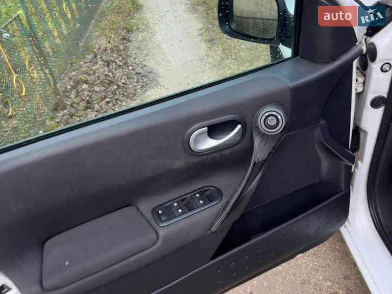 Універсал Renault Megane 2009 в Збаражі