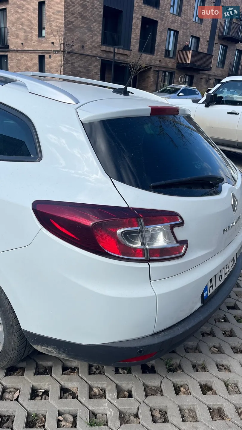 2012 Renault Megane - мініатюра 2