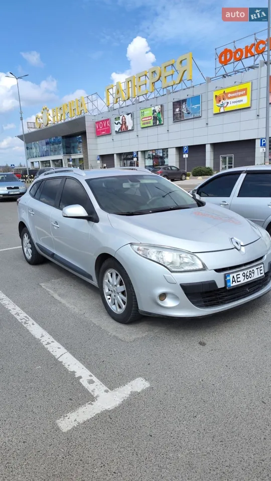 2011 Renault Megane - мініатюра 21