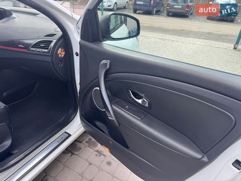 Универсал Renault Megane 2012 в Староконстантинове фото 13 Универсал Renault Megane 2012 в Староконстантинове