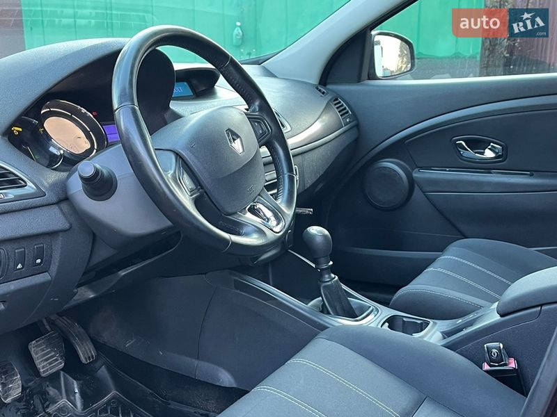 Универсал Renault Megane 2014 в Чернигове фото 14 Универсал Renault Megane 2014 в Чернигове