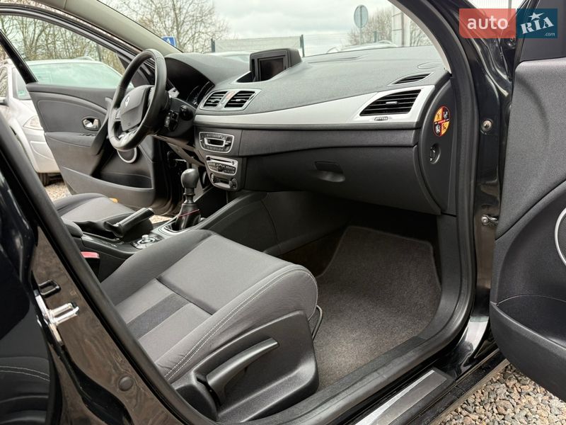 Универсал Renault Megane 2012 в Полтаве фото 38 Универсал Renault Megane 2012 в Полтаве