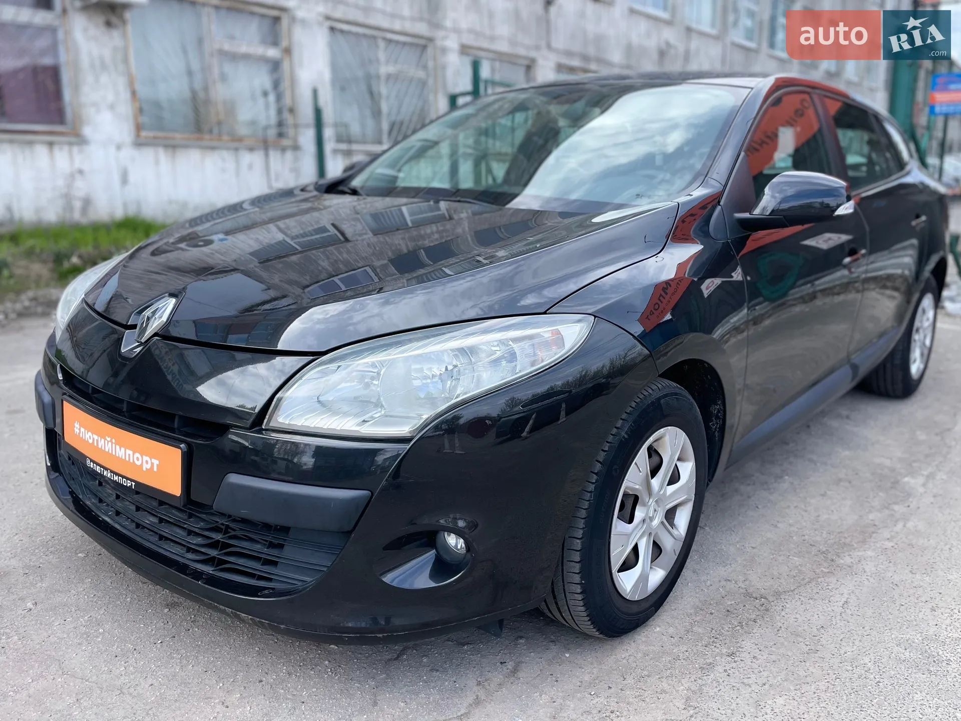 2010 Renault Megane - мініатюра 75