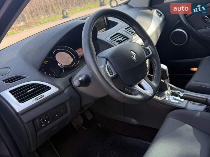 Универсал Renault Megane 2012 в Луцке фото 12 Универсал Renault Megane 2012 в Луцке