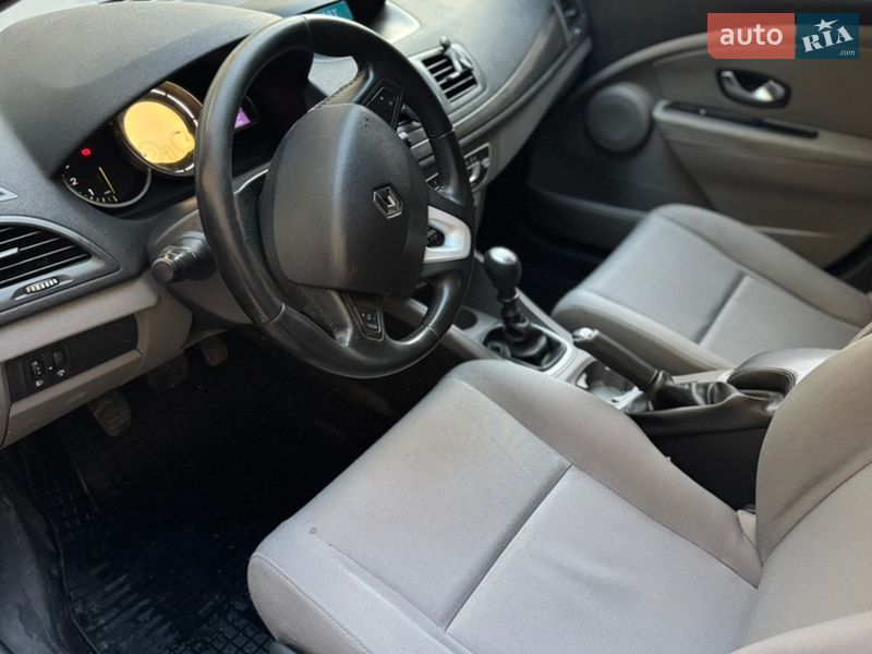 Хетчбек Renault Megane 2009 в Чернівцях