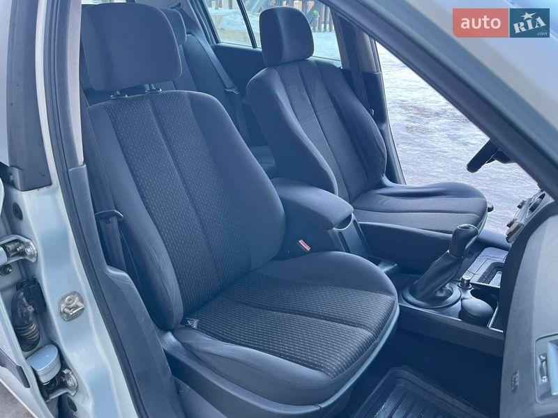 Хетчбек Renault Megane 2004 в Кам'янець-Подільському фото 8 Хетчбек Renault Megane 2004 в Кам'янець-Подільському