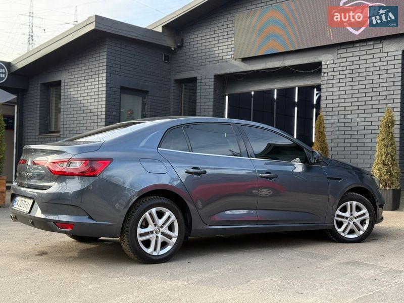 Седан Renault Megane 2019 в Киеве
