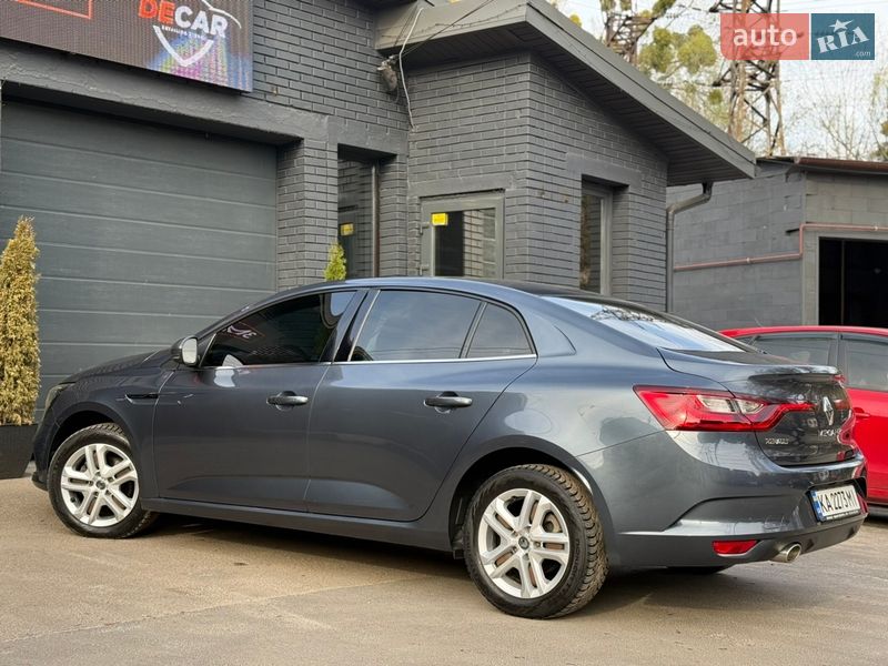 Седан Renault Megane 2019 в Киеве