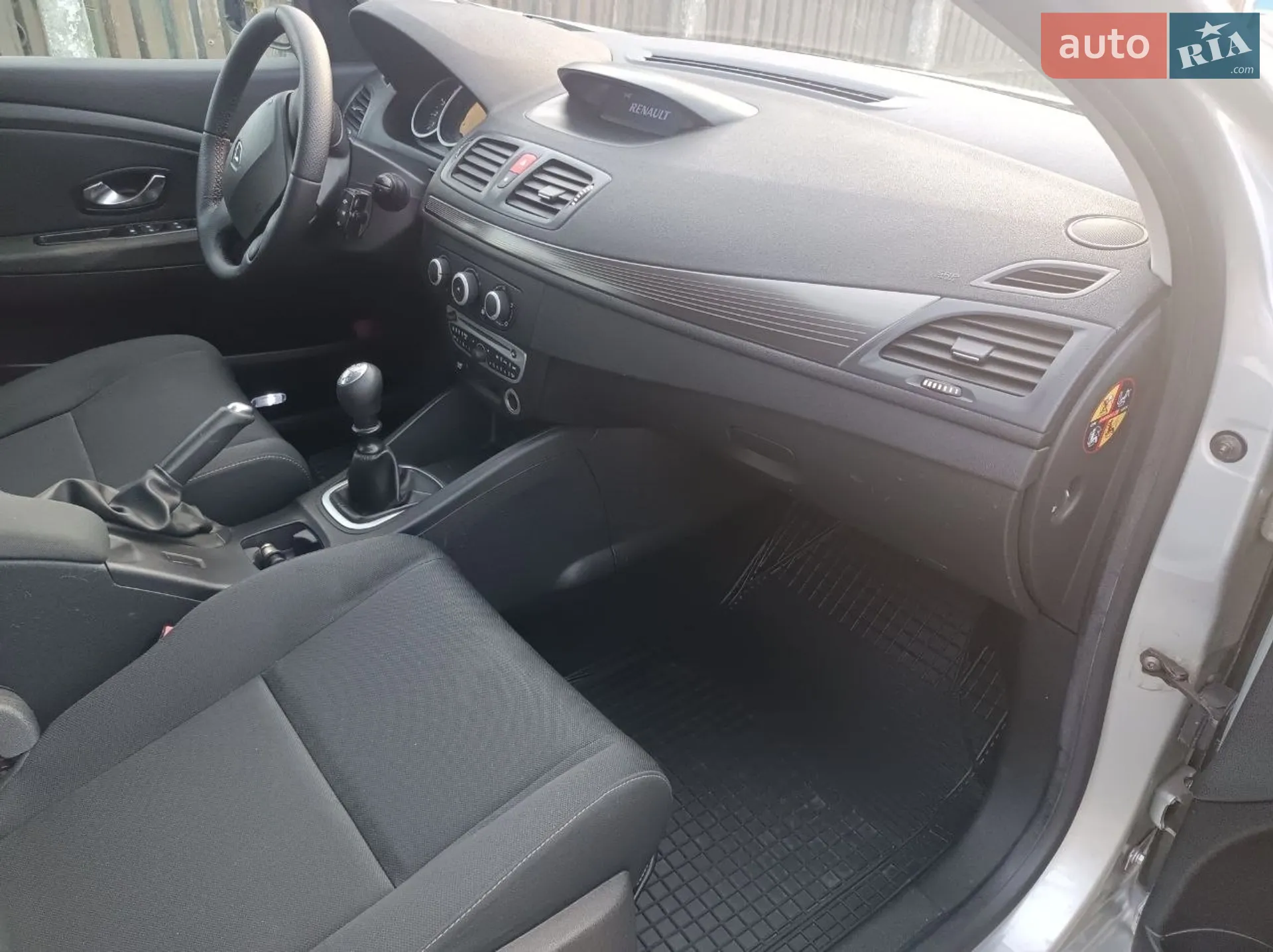 2010 Renault Megane - мініатюра 74
