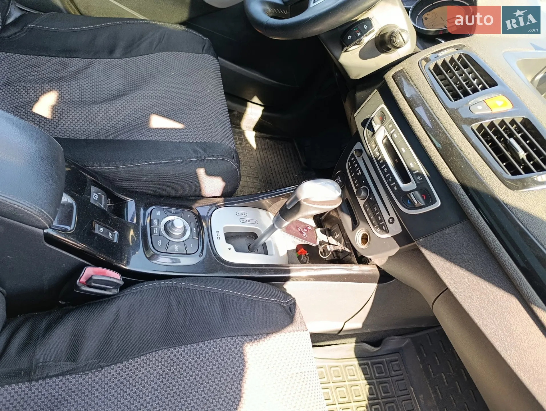 2011 Renault Megane - мініатюра 8