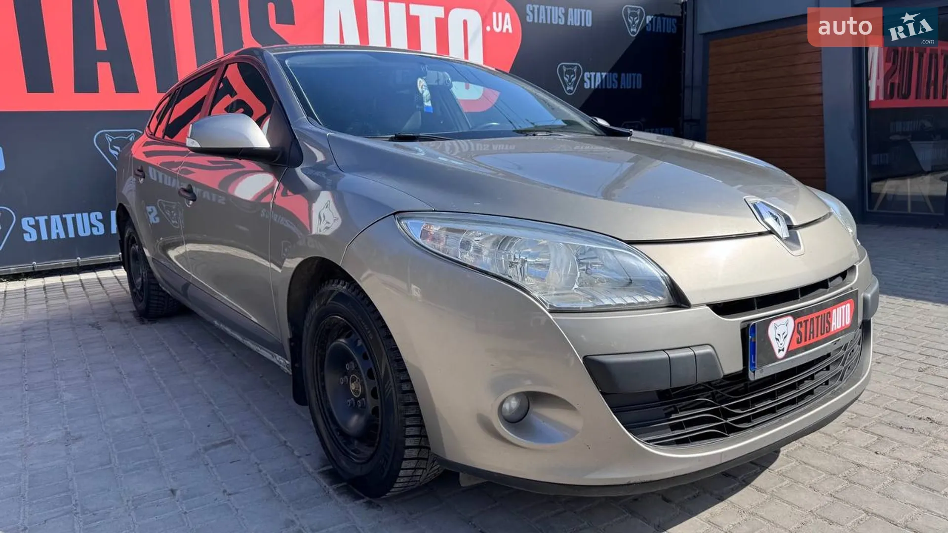 2010 Renault Megane - фото 1