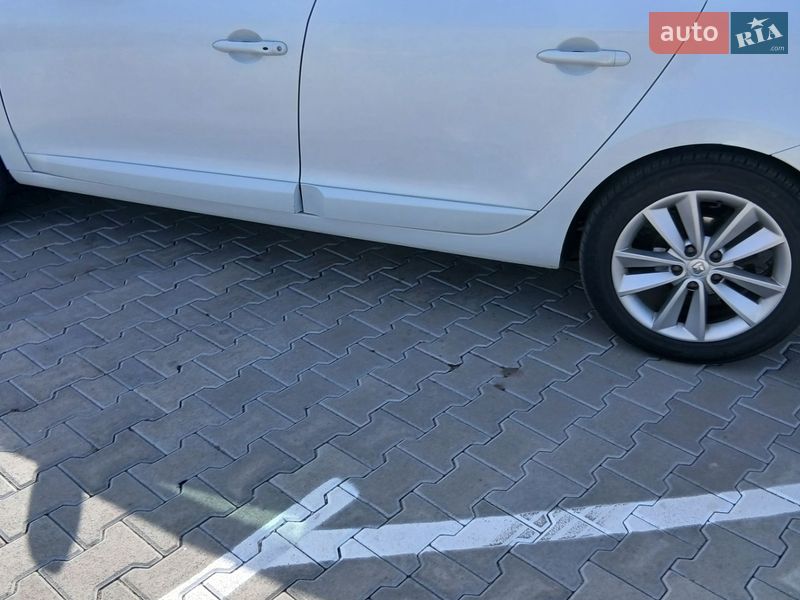 Универсал Renault Megane 2012 в Сарнах