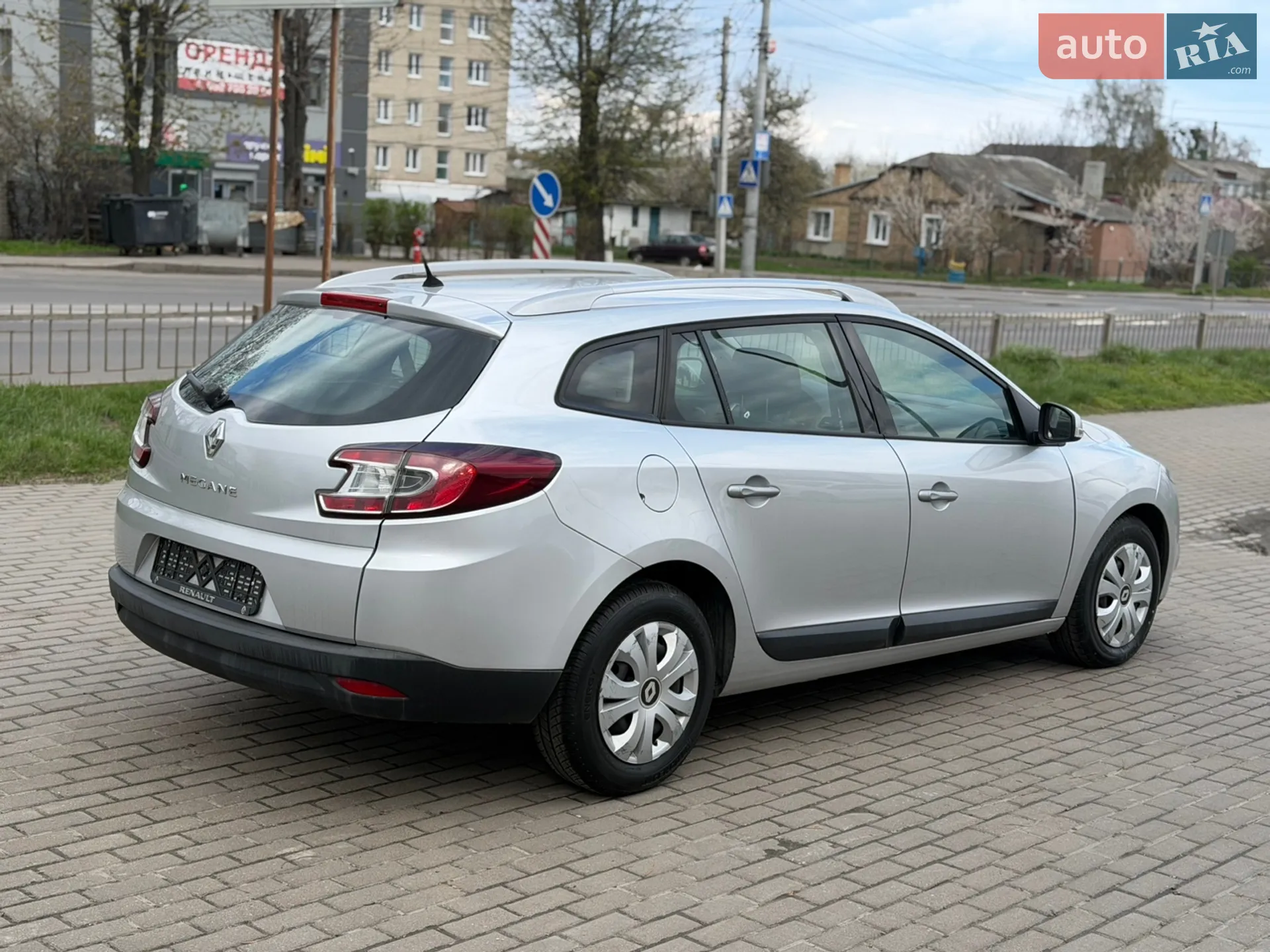 2010 Renault Megane - мініатюра 10