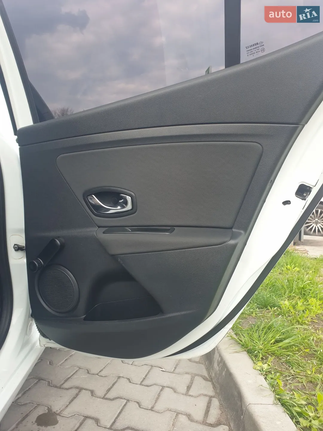 2012 Renault Megane - мініатюра 20