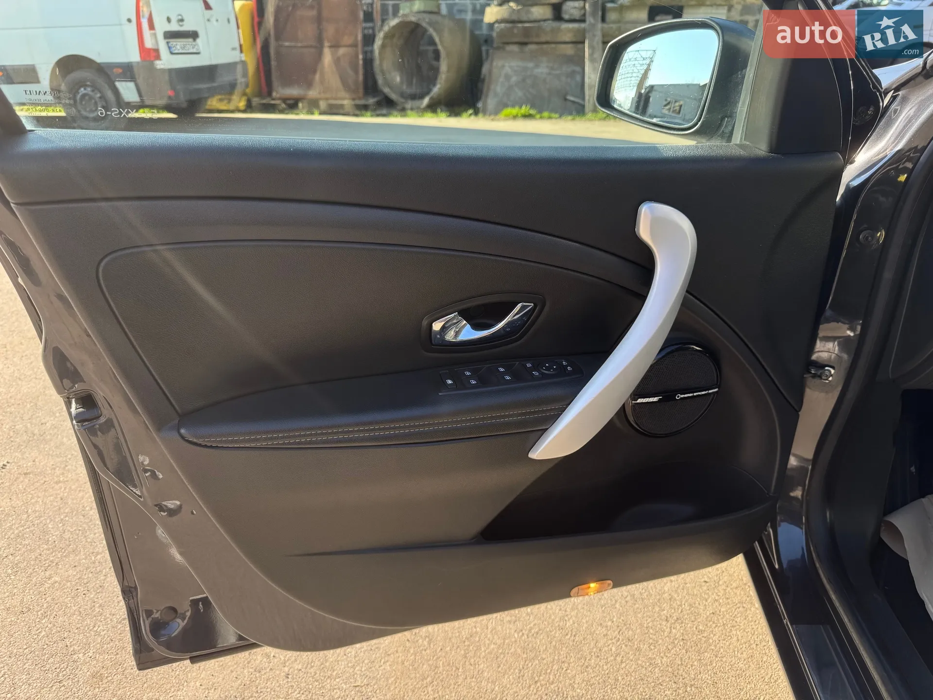 2012 Renault Megane - мініатюра 17