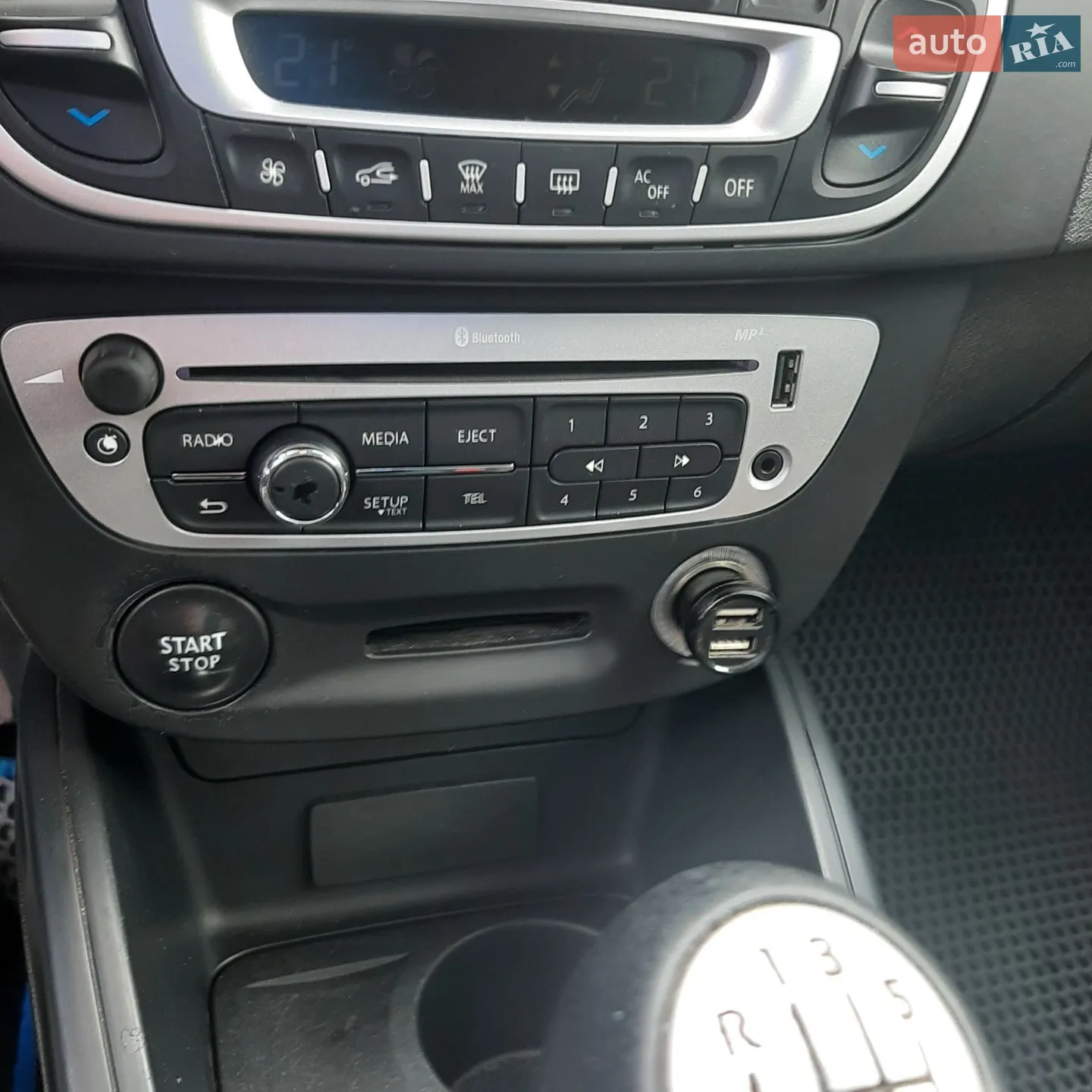 2012 Renault Megane - мініатюра 27