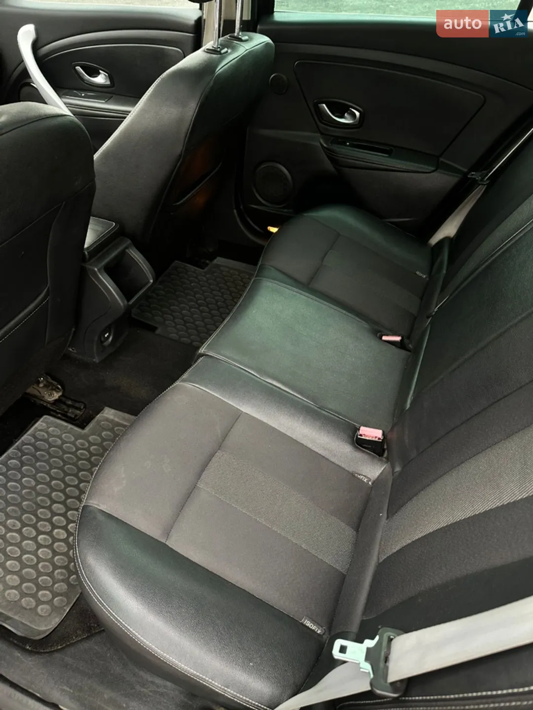 2011 Renault Megane - мініатюра 14