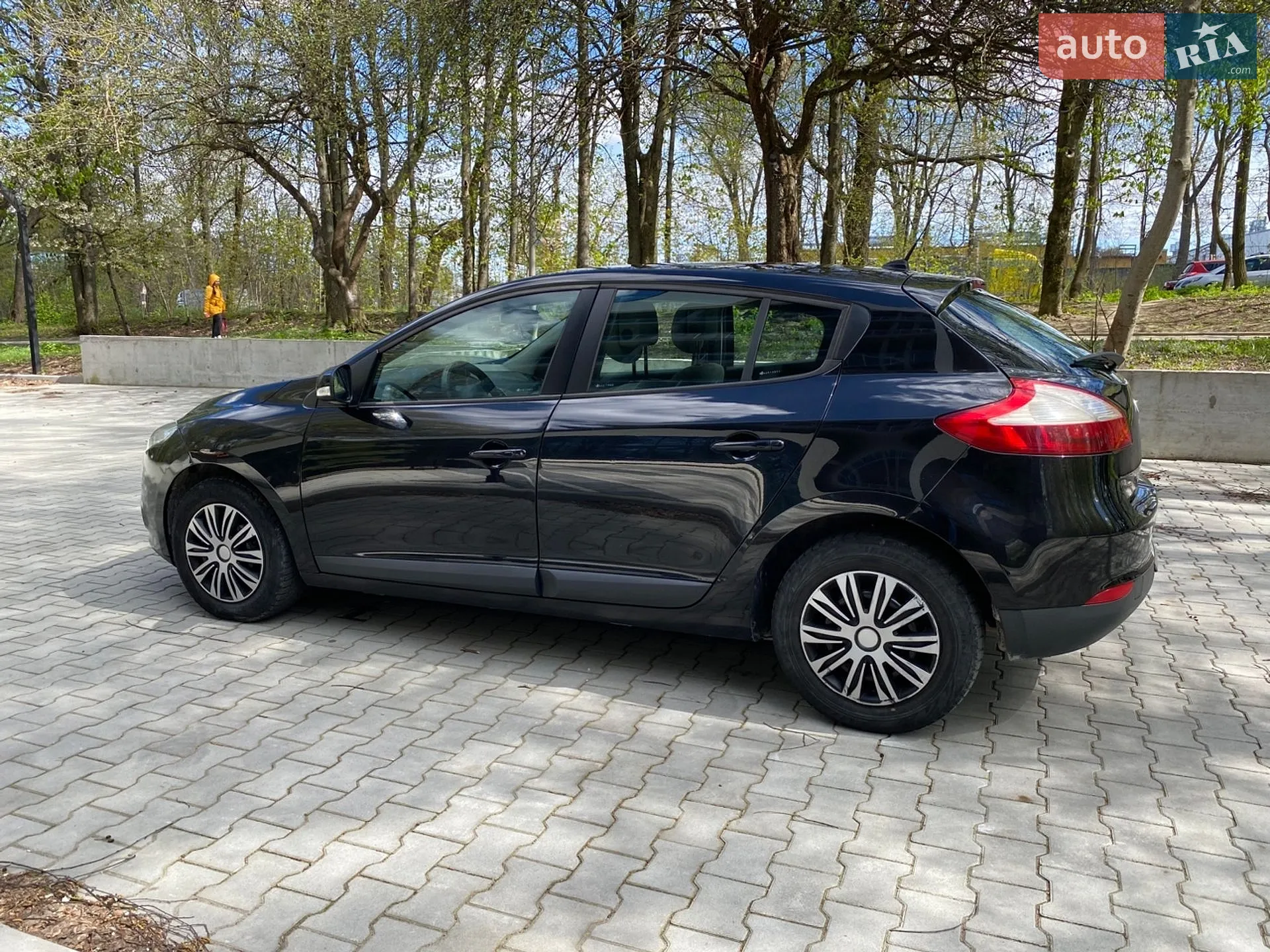2010 Renault Megane - мініатюра 10
