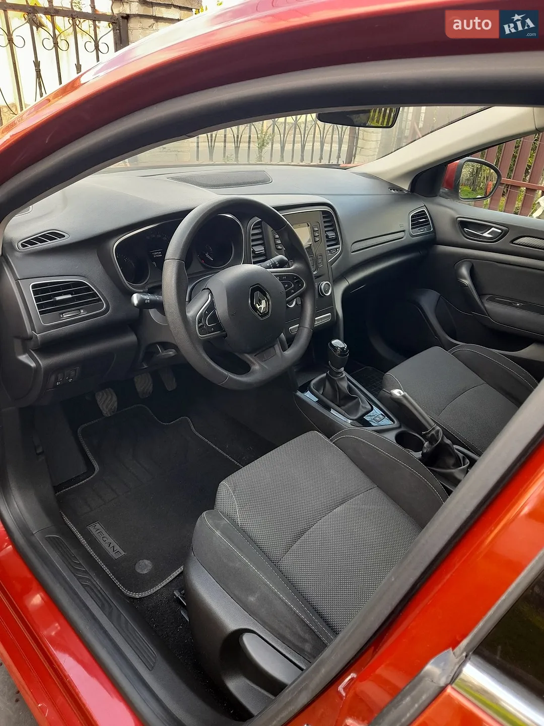 2017 Renault Megane - мініатюра 33