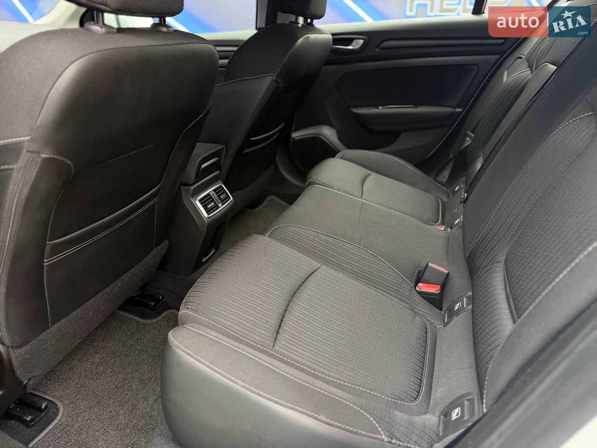 2019 Renault Megane - мініатюра 8