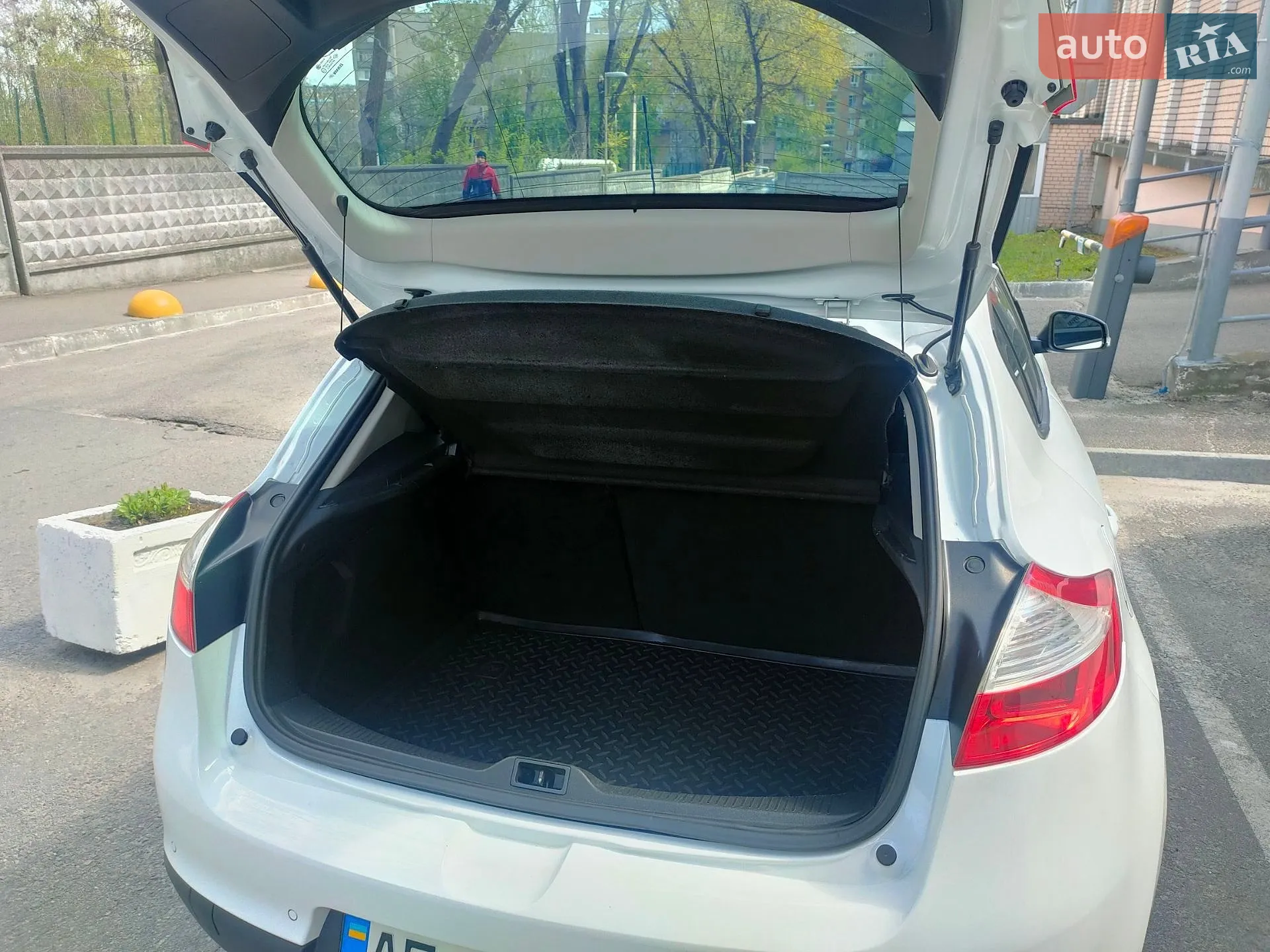 2013 Renault Megane - мініатюра 28