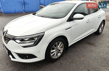 Хэтчбек Renault Megane 2017 в Киеве