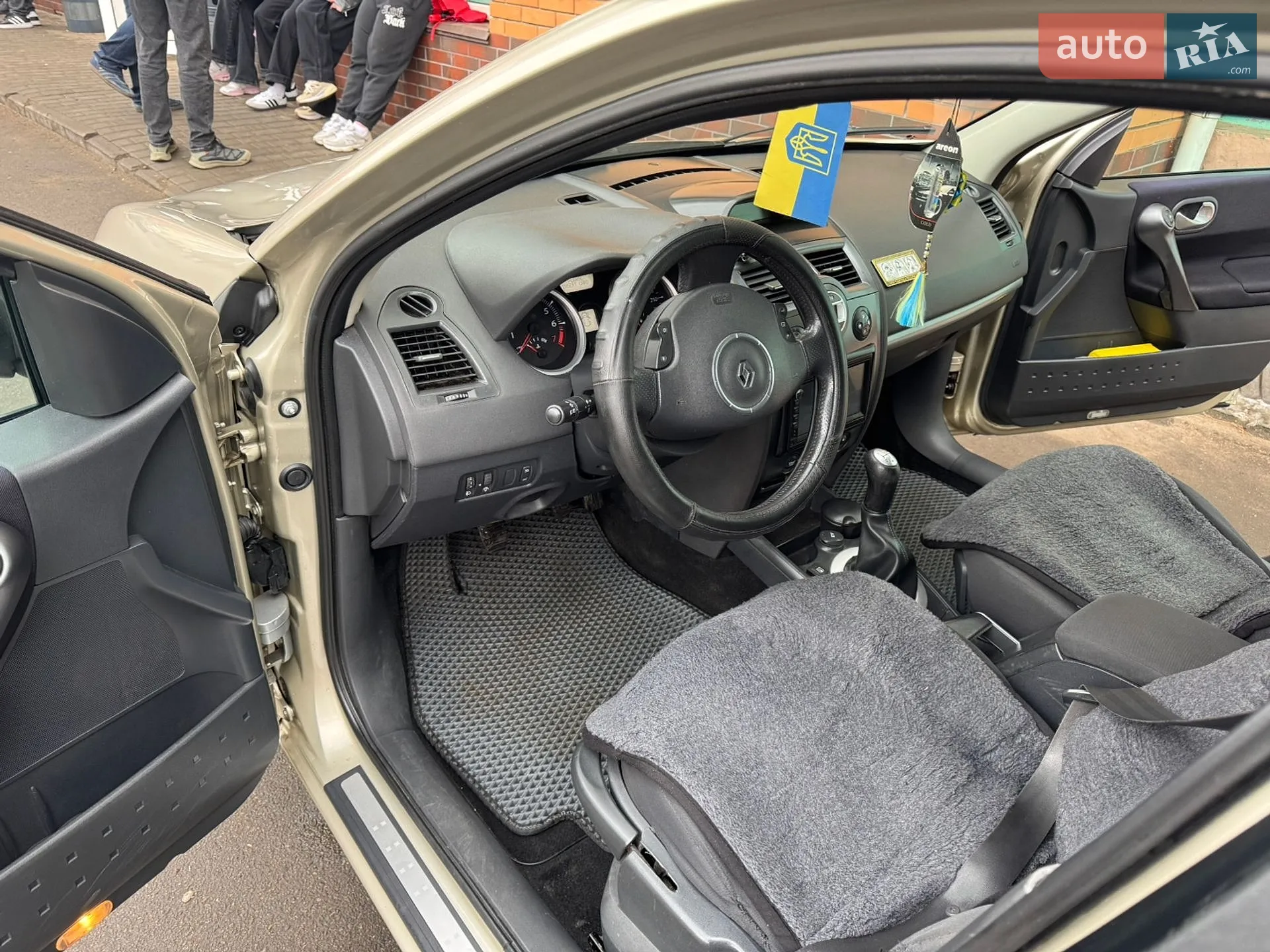 Renault Megane 2007 VIN VF1KM1R0H37875434 фото оголошення 4 з 13