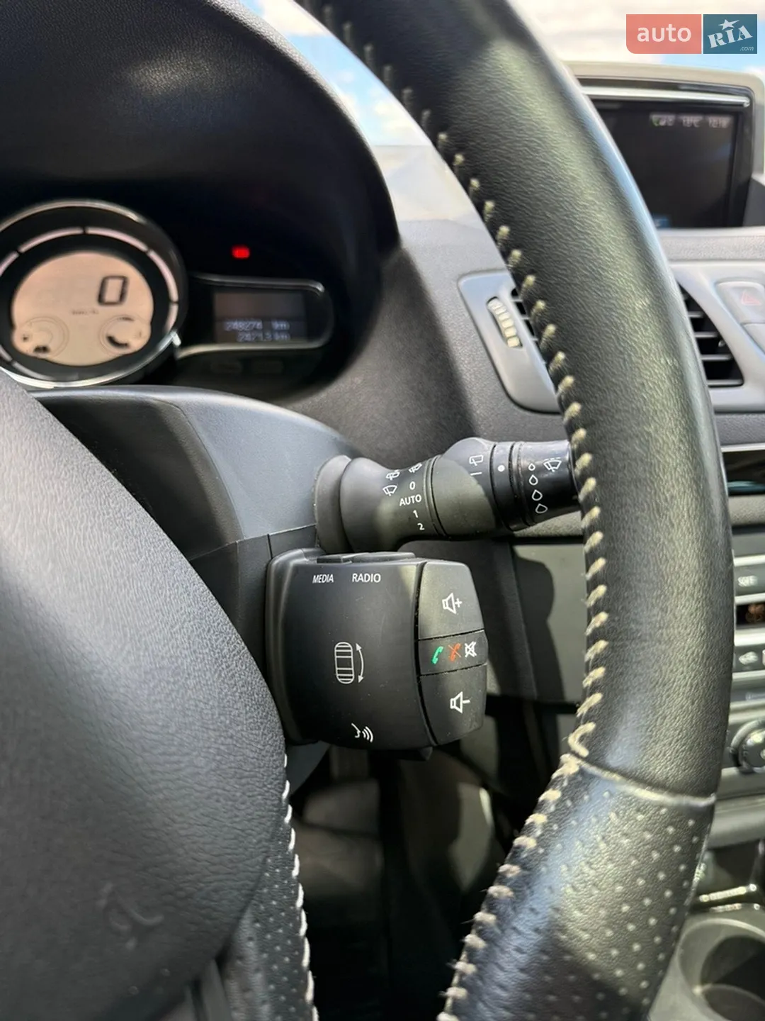 2013 Renault Megane - мініатюра 56