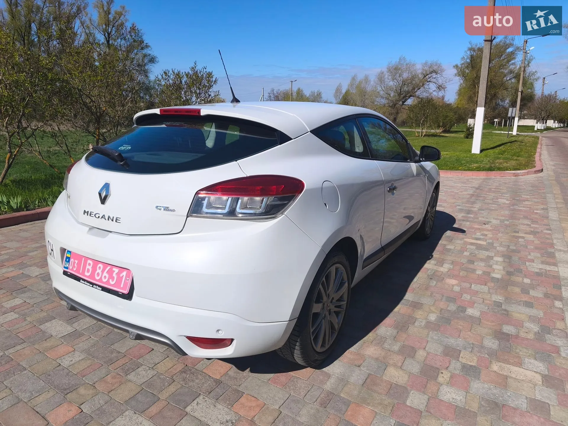 2010 Renault Megane - мініатюра 8