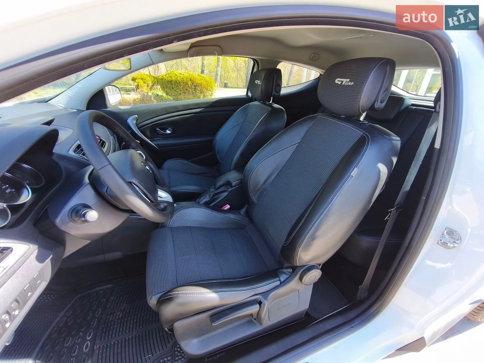 2010 Renault Megane - мініатюра 17