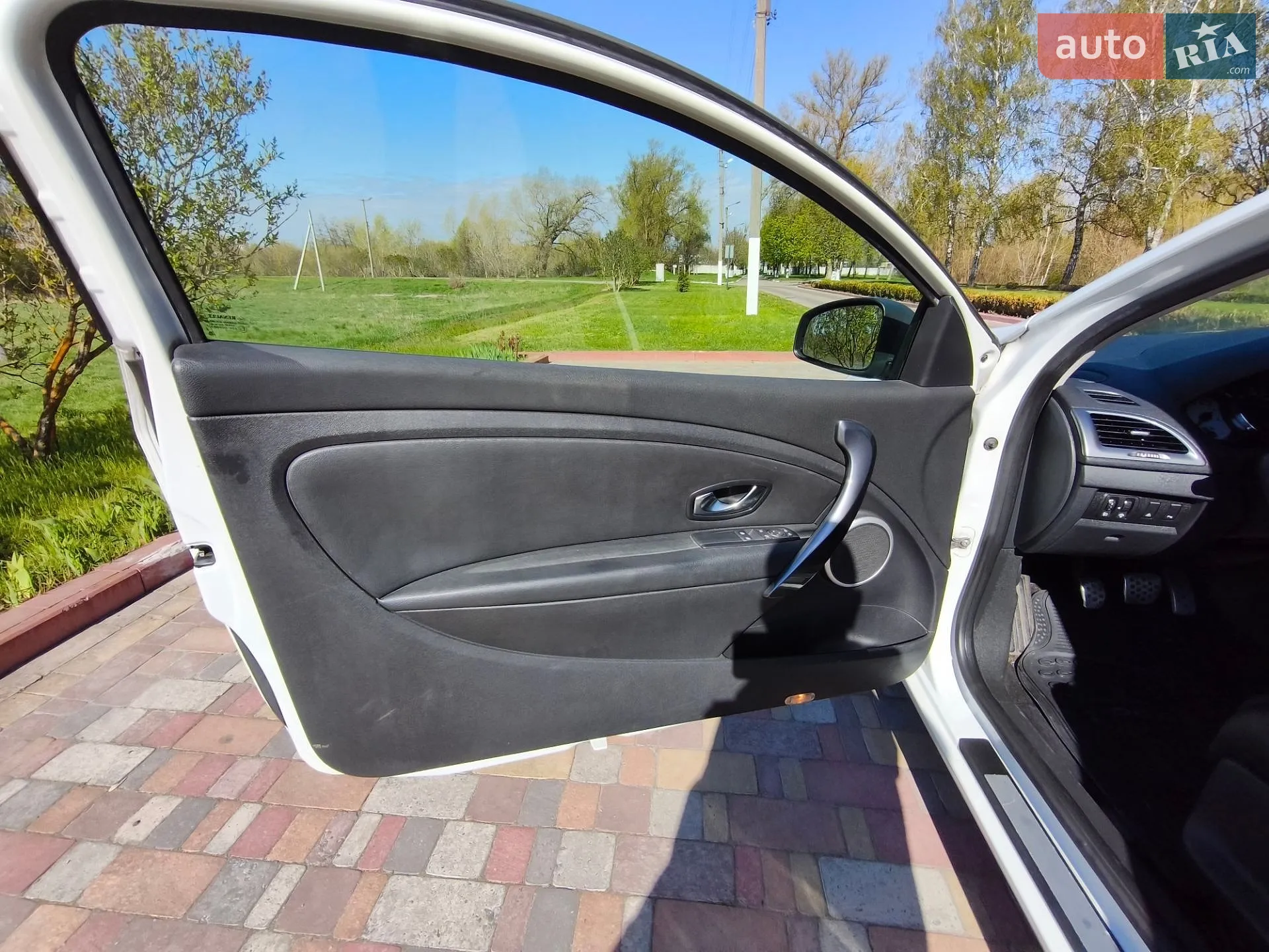2010 Renault Megane - мініатюра 16