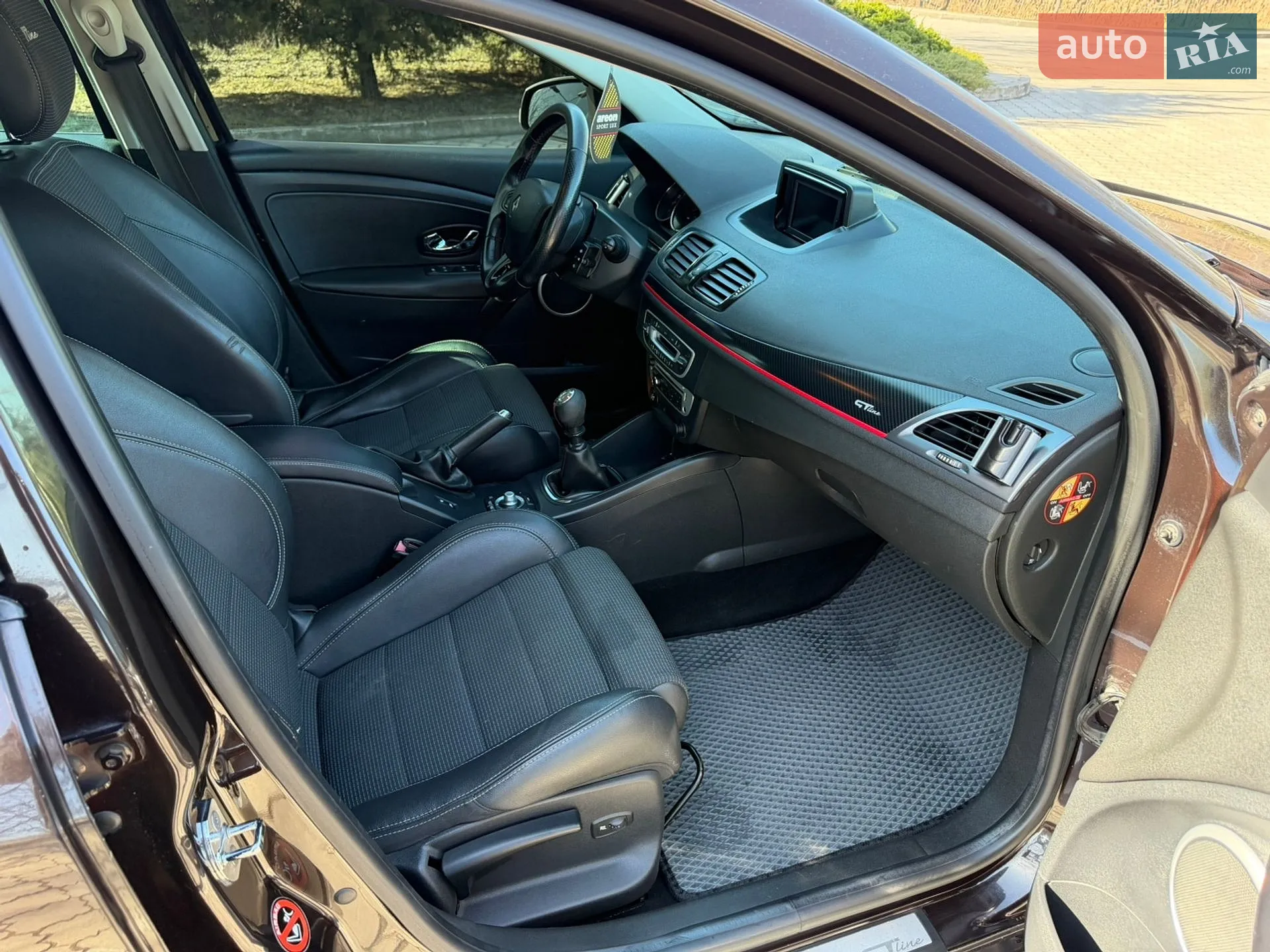 2012 Renault Megane - мініатюра 11