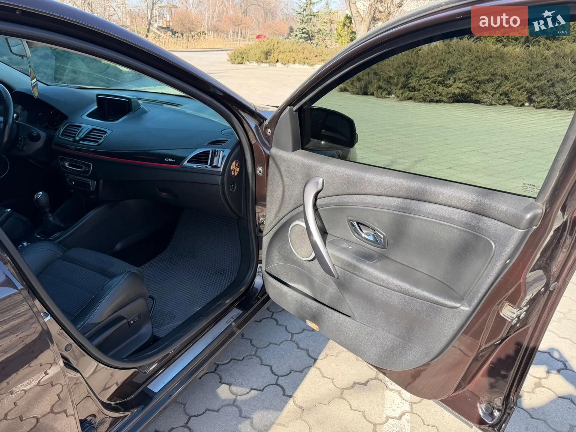 Renault Megane 2012 VIN VF1KZ000647740068 фото оголошення 25 з 42