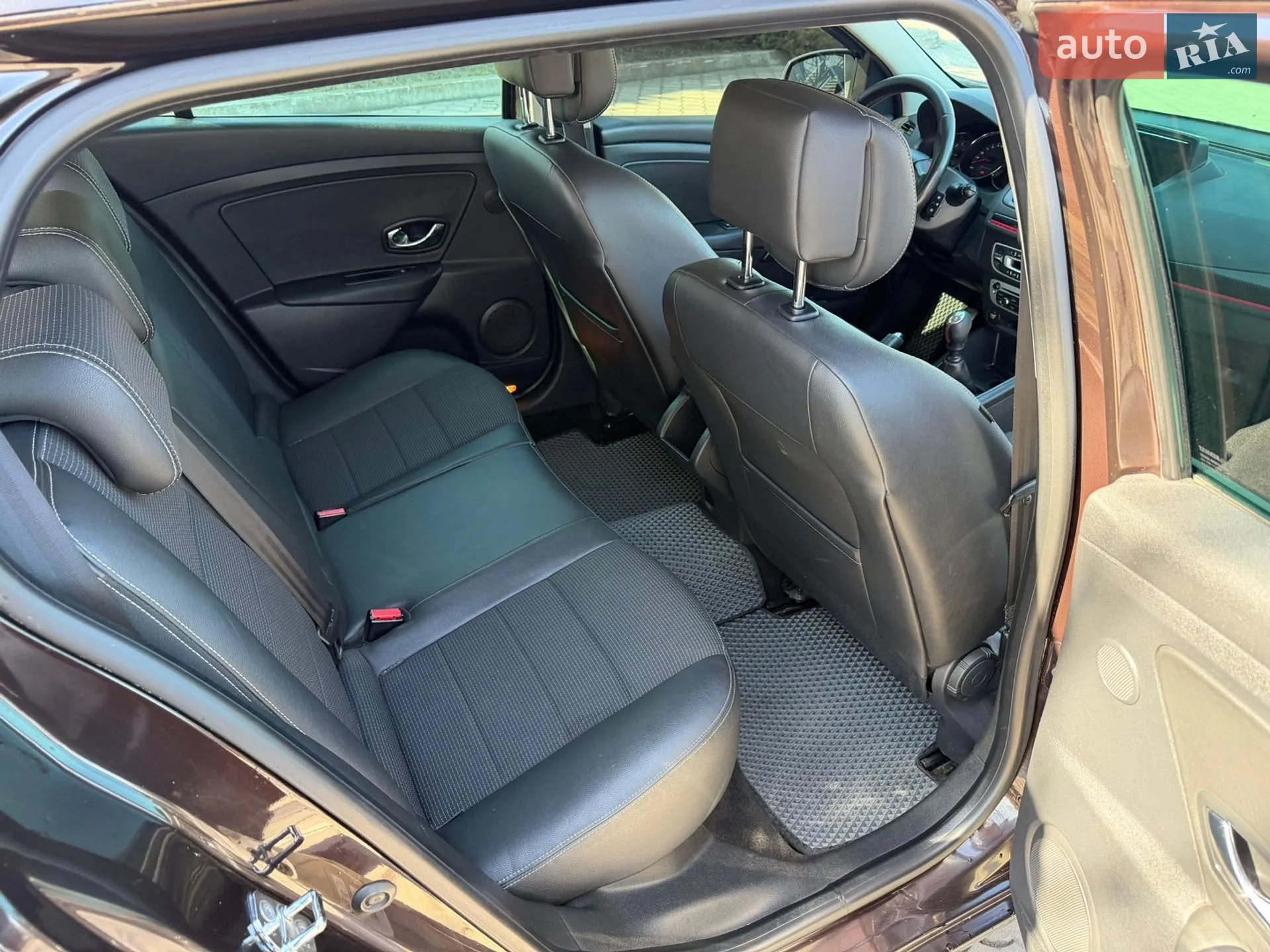 Renault Megane 2012 VIN VF1KZ000647740068 фото оголошення 26 з 42