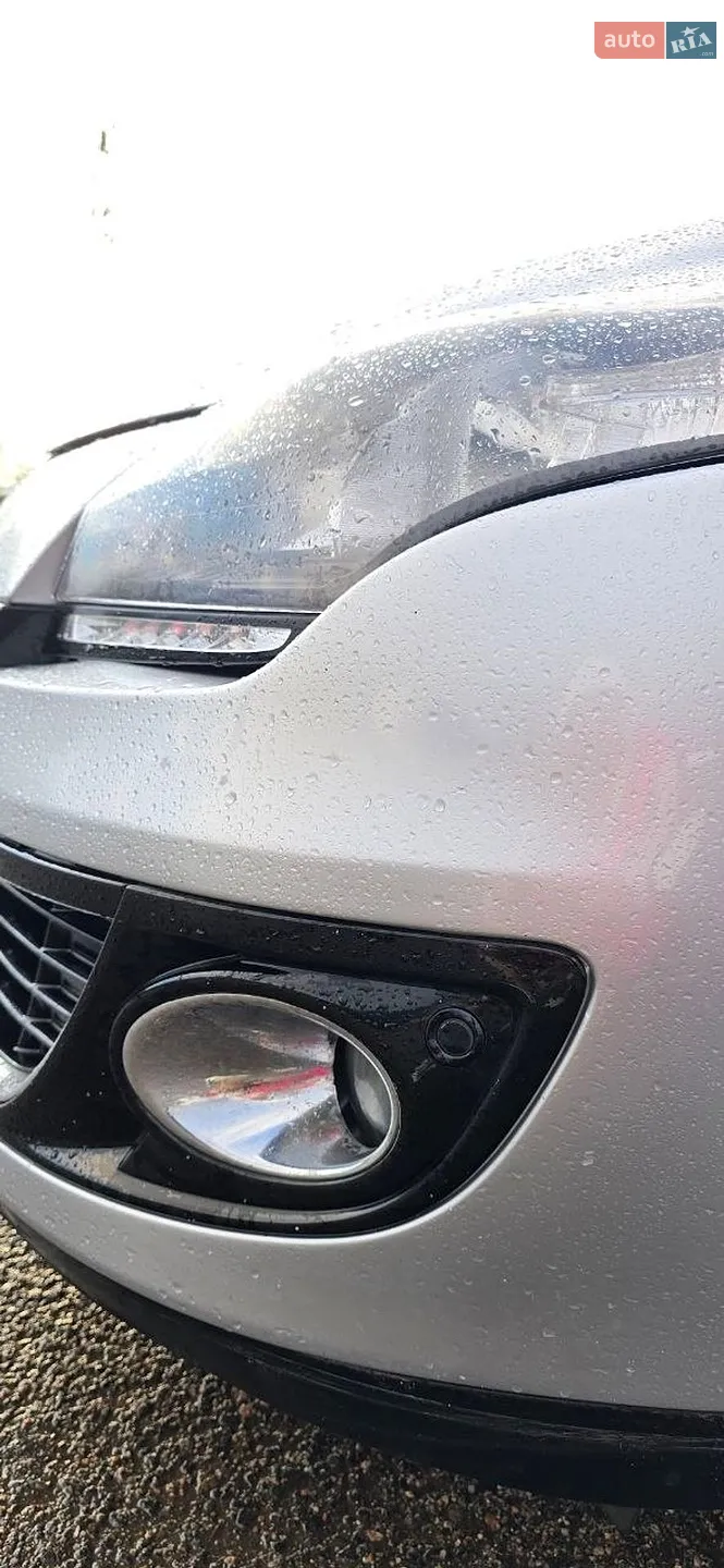 2012 Renault Megane - мініатюра 24