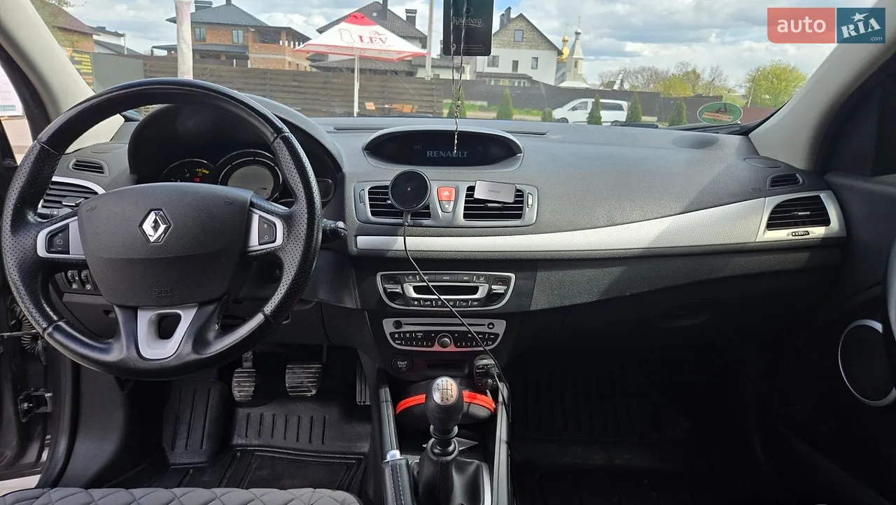 2010 Renault Megane - мініатюра 17