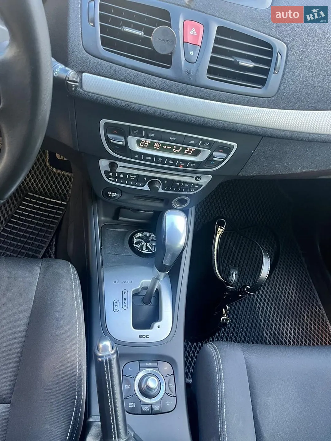 2011 Renault Megane - мініатюра 18