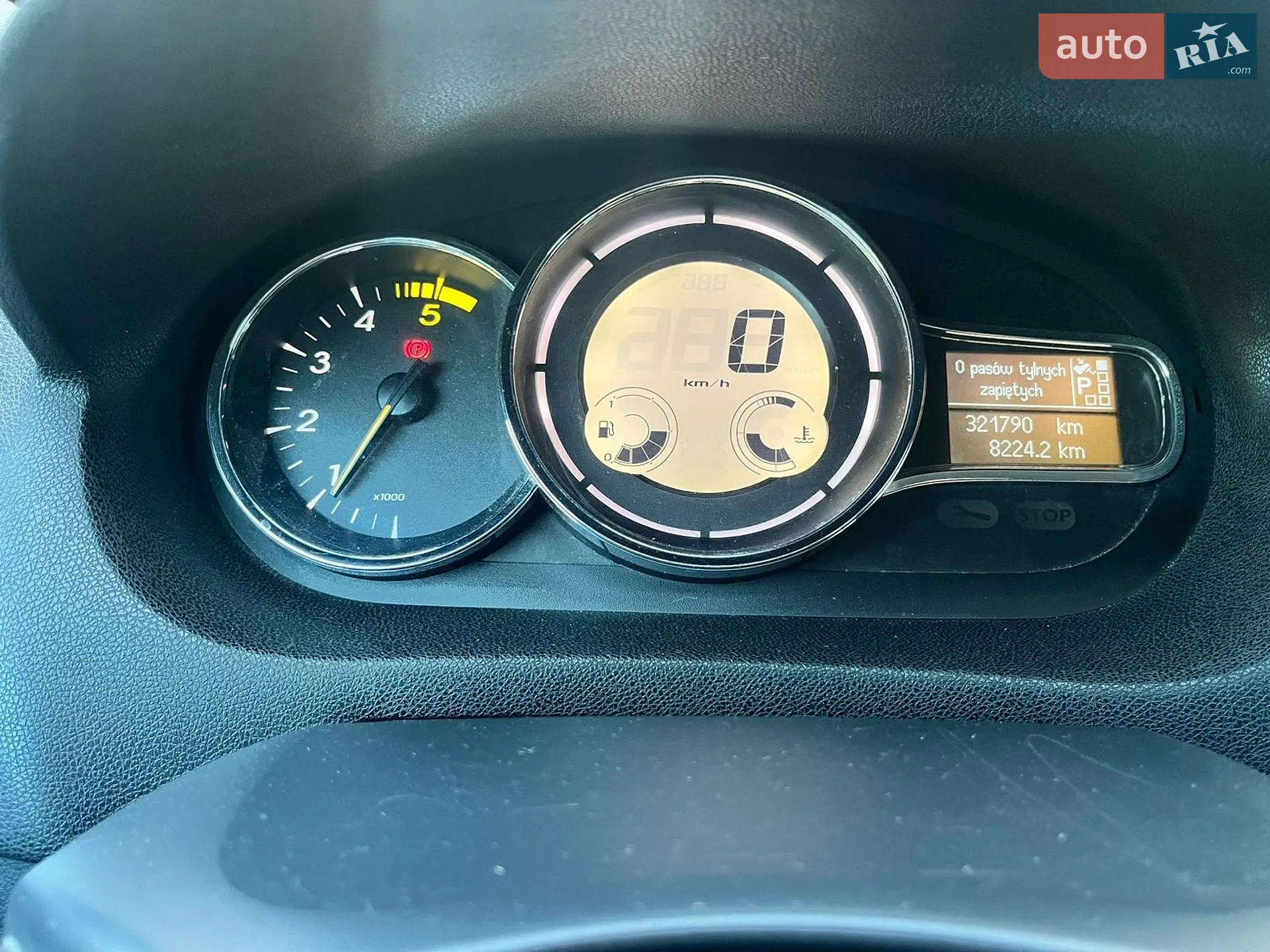 2011 Renault Megane - мініатюра 19