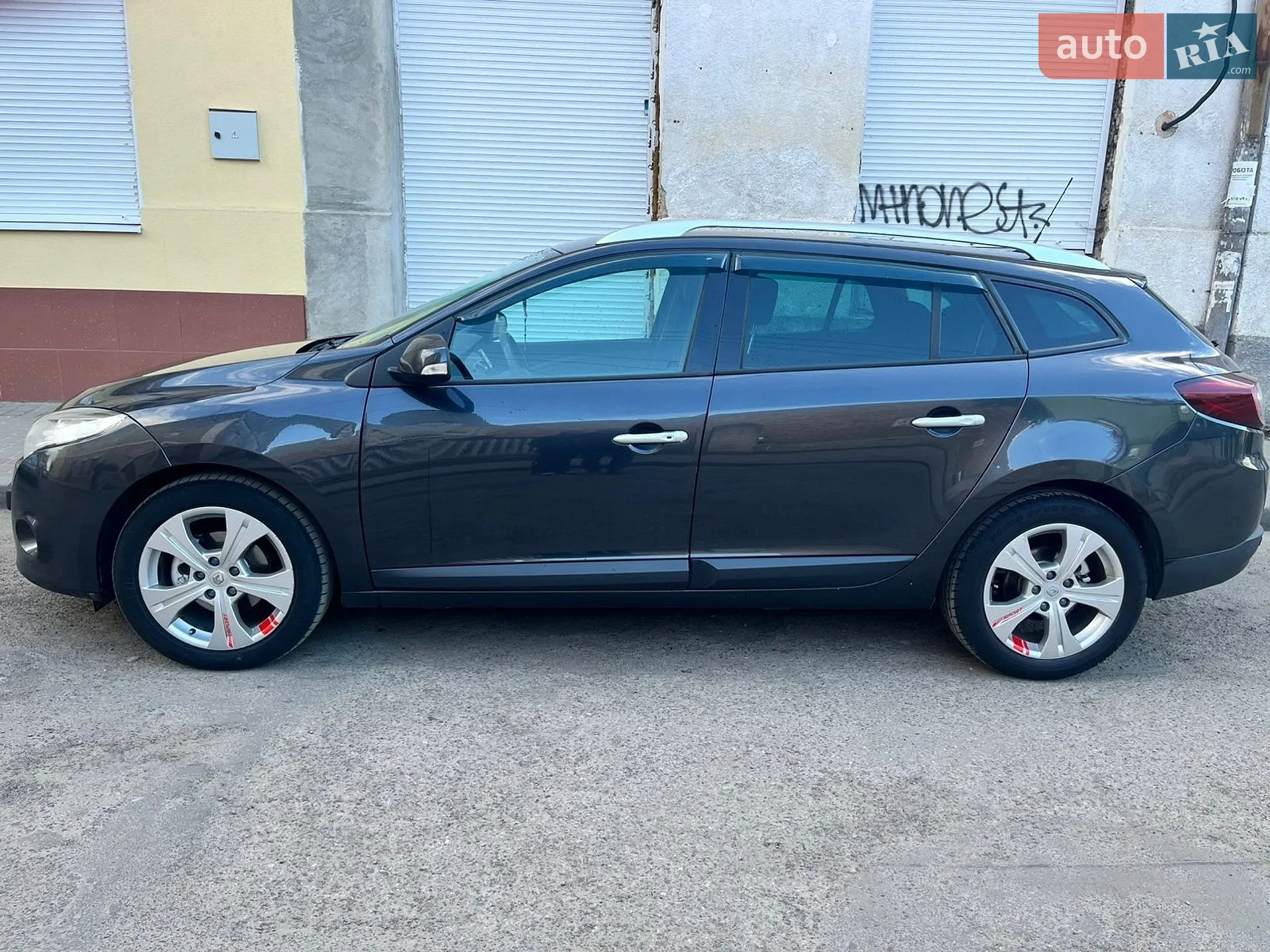 2011 Renault Megane - мініатюра 8