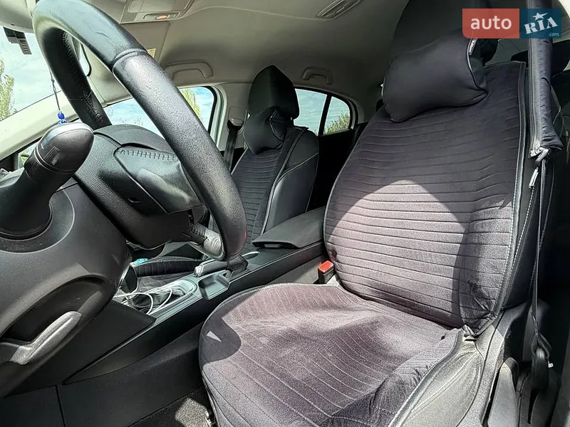 Renault Megane 2017 VIN VF1RFB00658663730 фото оголошення 13 з 75