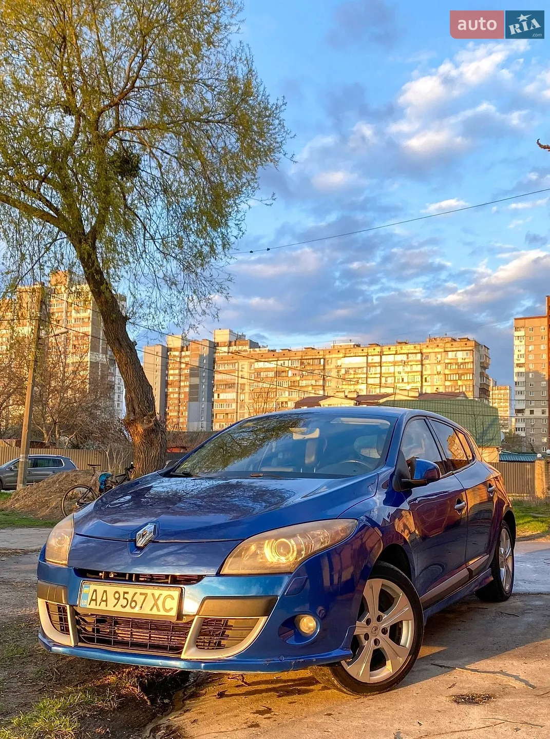 2010 Renault Megane - мініатюра 2