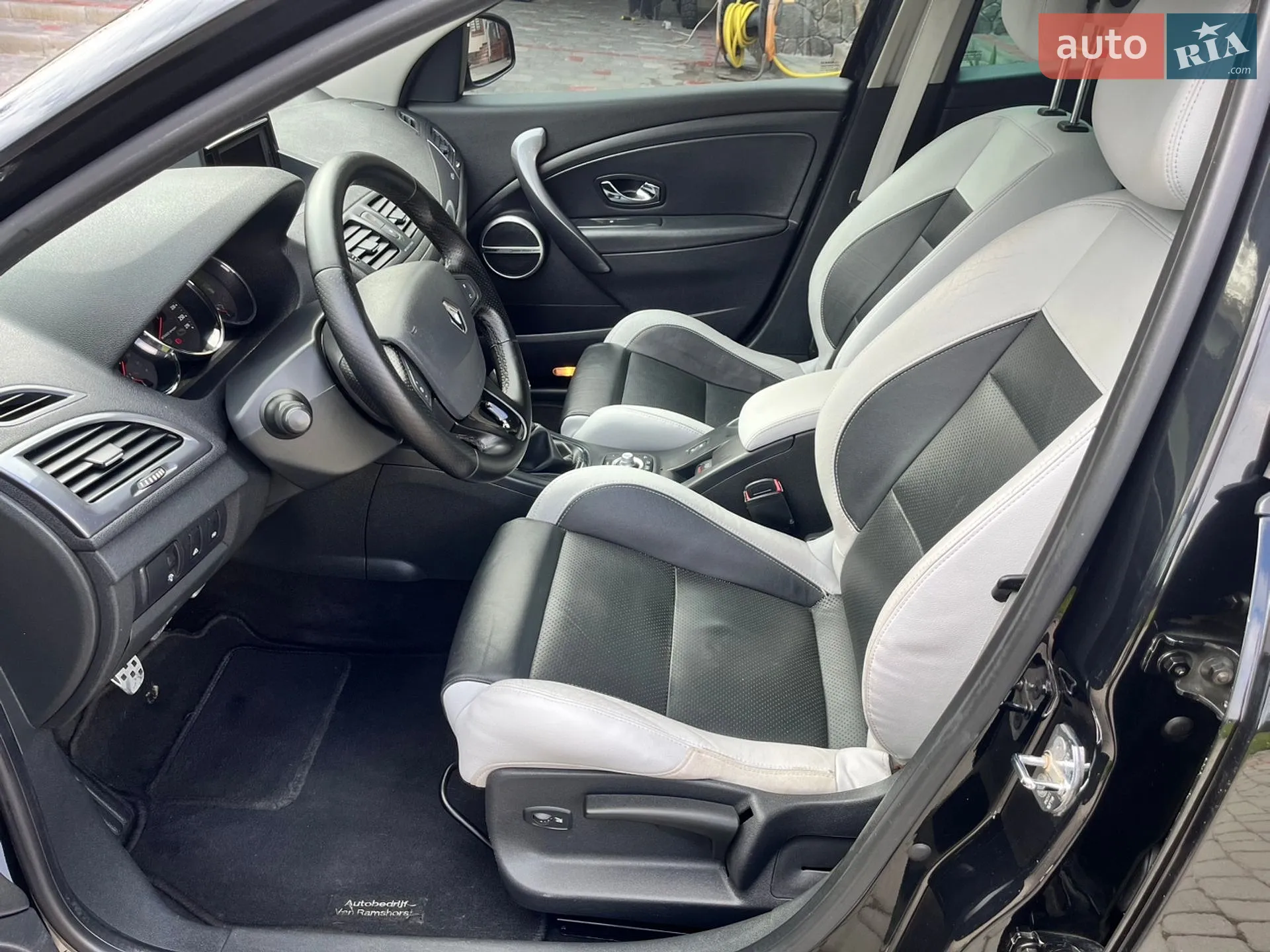 2012 Renault Megane - мініатюра 14