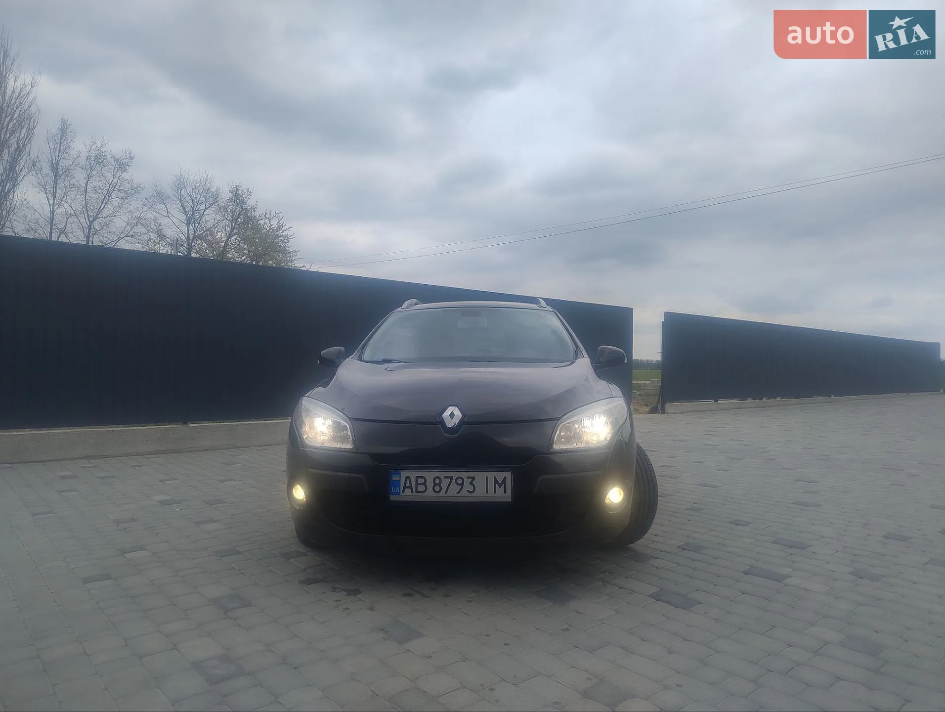 2010 Renault Megane - мініатюра 2