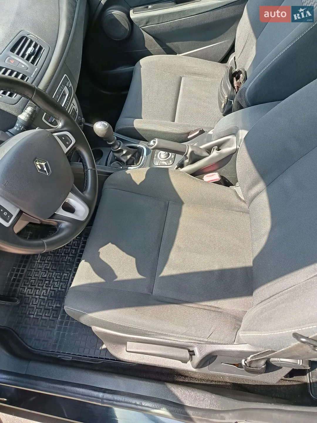 2012 Renault Megane - мініатюра 43