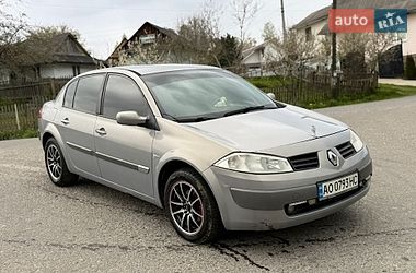 Седан Renault Megane 2003 в Делятине