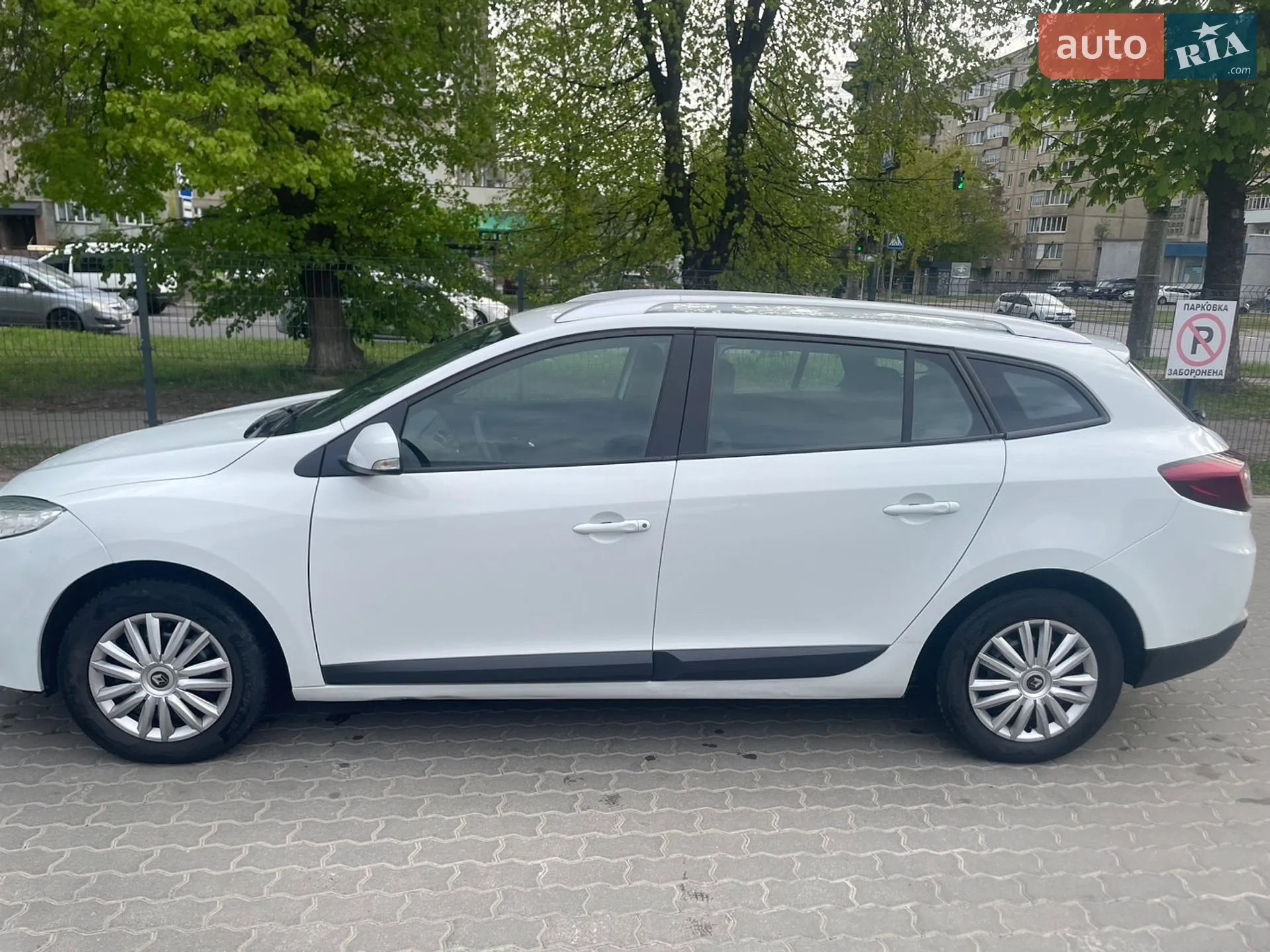2010 Renault Megane - мініатюра 4
