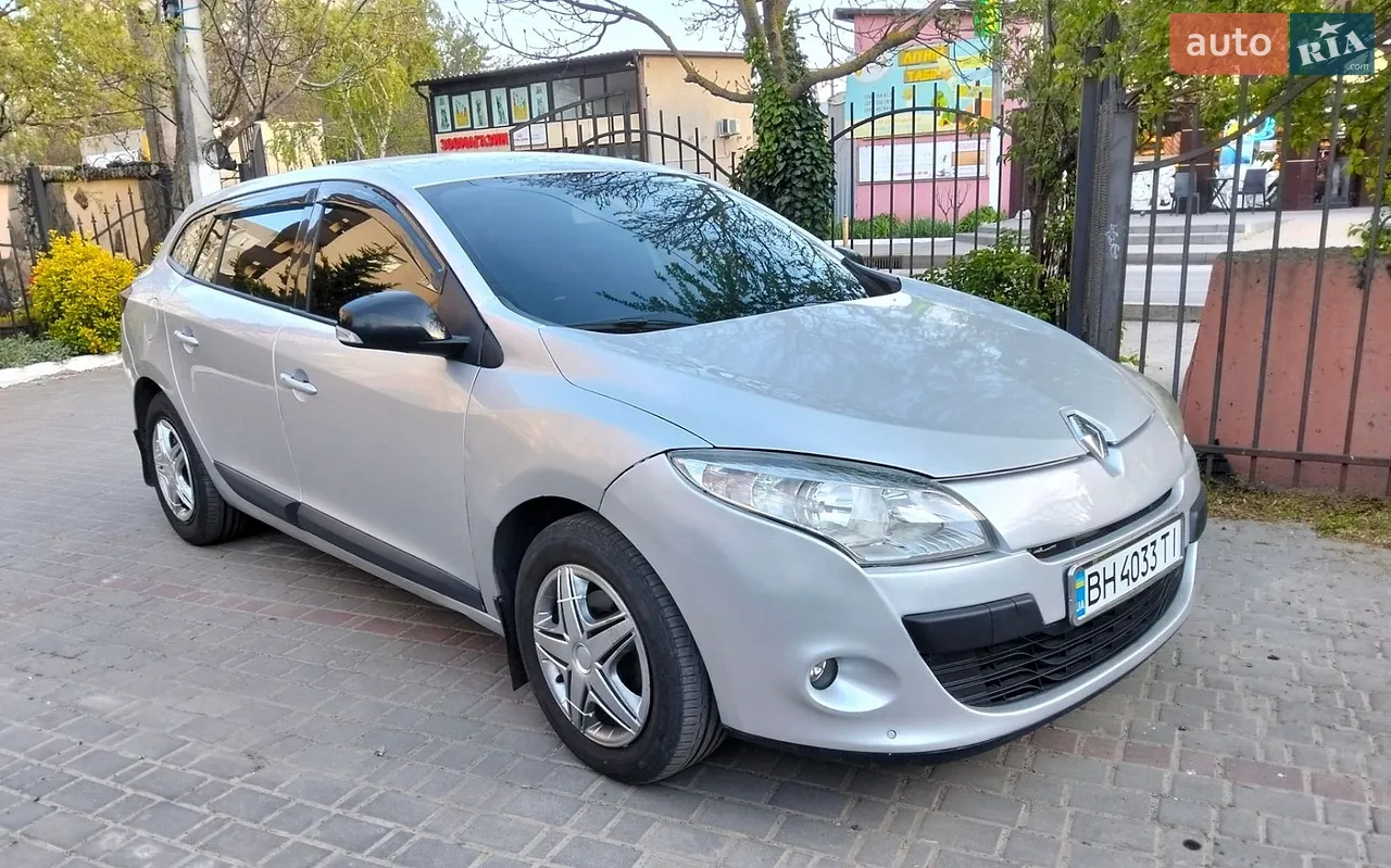 2012 Renault Megane - мініатюра 17