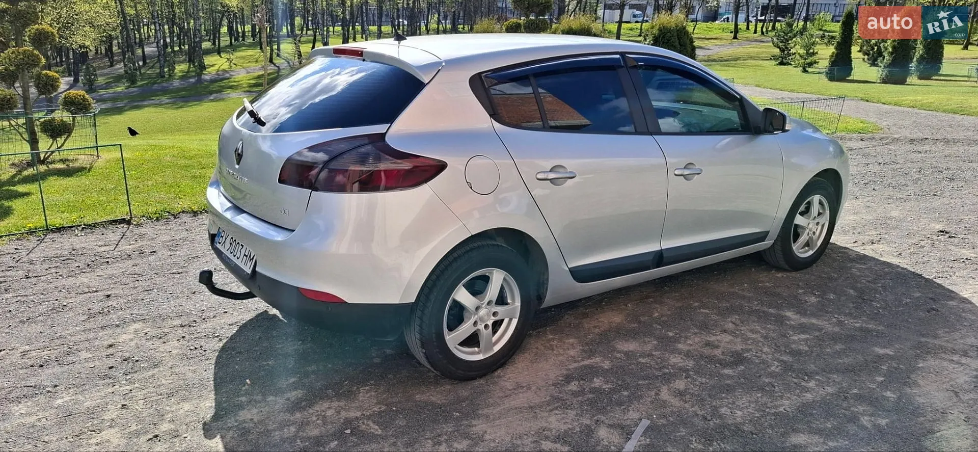 2010 Renault Megane - мініатюра 11
