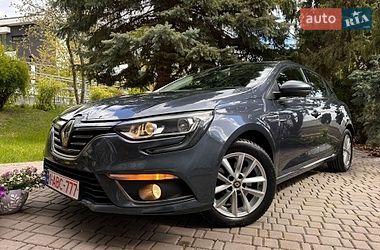 Хэтчбек Renault Megane 2017 в Львове