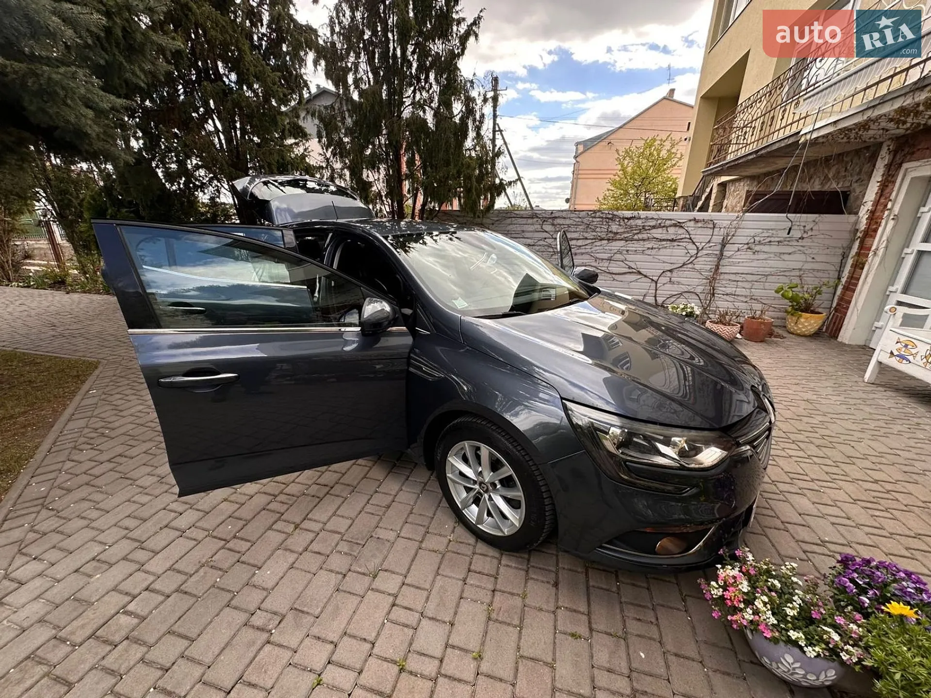 2017 Renault Megane - мініатюра 27